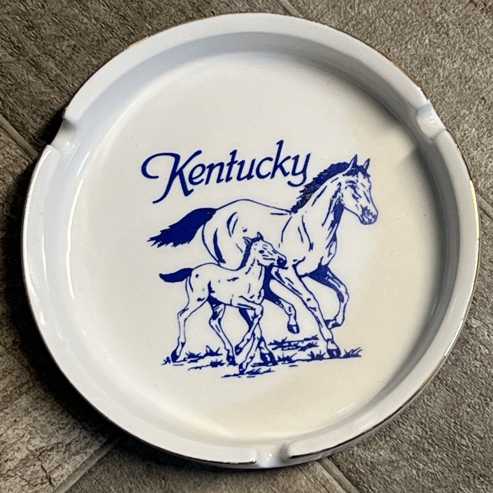 Kentucky Ashtray Horses Stallion 4.5" Round White Ceramic Preowned