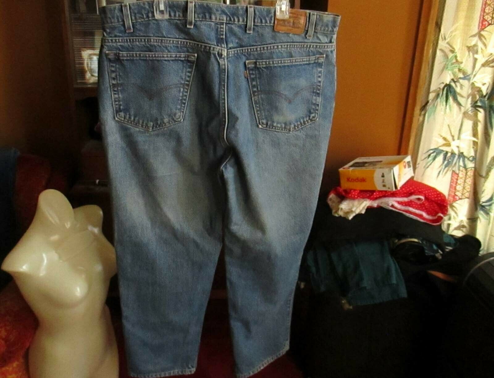 44x30 Fit True Vtg 90s Classic Fade Levis 540 Relaxed Mens Denim Jeans  Mexico