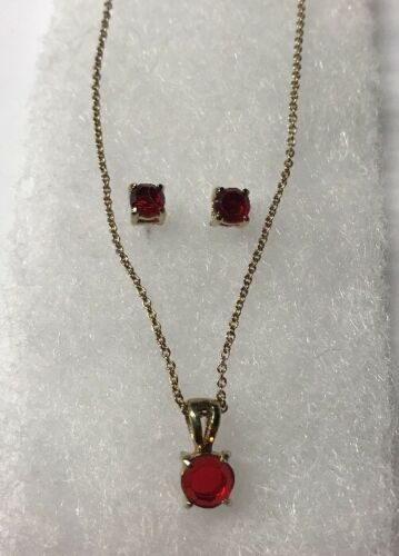 Women's Set Necklace And Earrings Gold Tone With Simulated Red Rubies